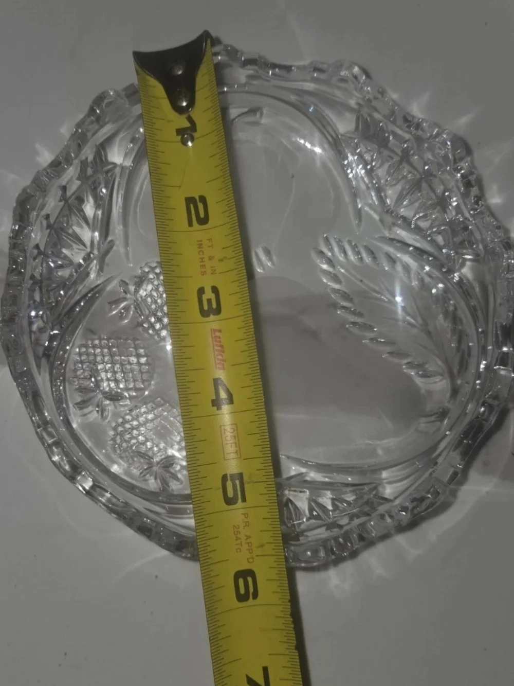 Vtg Crystal Cut Glass Bowl With Apple, Pear & Strawberry Design Scallop Edge